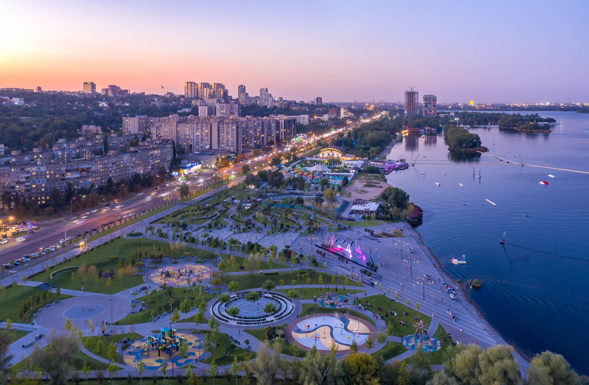 Stratehichne planuvannia vodnoi infrastruktury m. Dnipro: Pochatok tekhniko-ekonomichnoho doslidzhennia